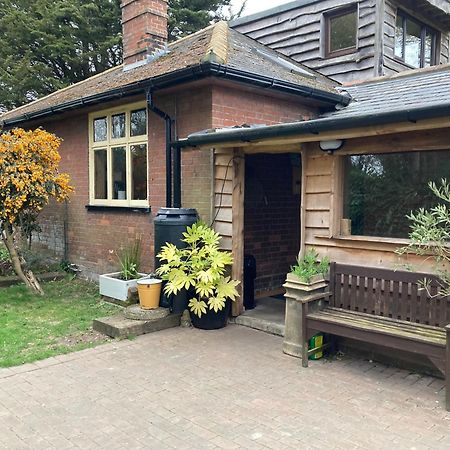 Woodland Retreat, Market Lane, Blundeston, Lowestoft ภายนอก รูปภาพ