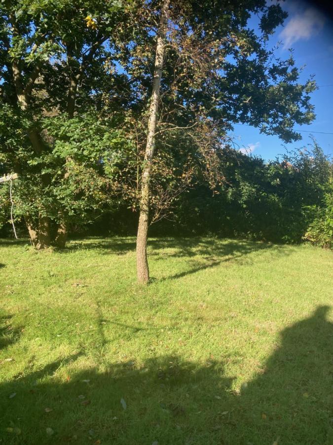 Woodland Retreat, Market Lane, Blundeston, Lowestoft ภายนอก รูปภาพ