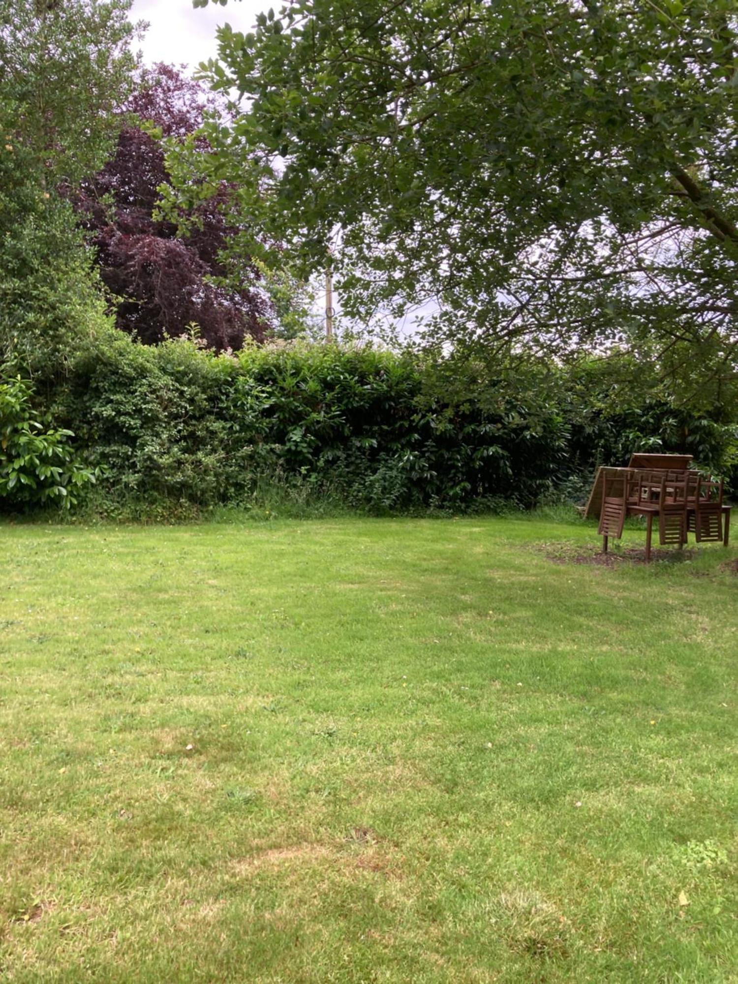 Woodland Retreat, Market Lane, Blundeston, Lowestoft ภายนอก รูปภาพ